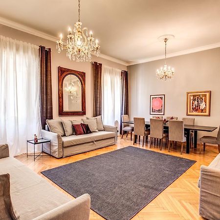 The Great Retro Apartment Рим Екстериор снимка