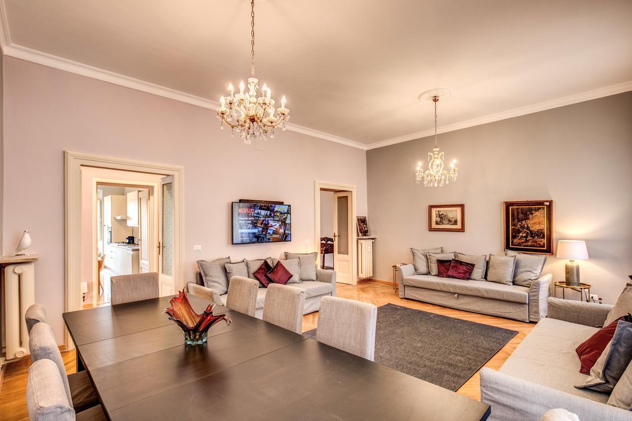 The Great Retro Apartment Рим Екстериор снимка